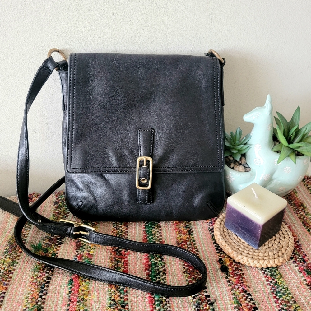 Coach vintage style black leather crossbody bag
